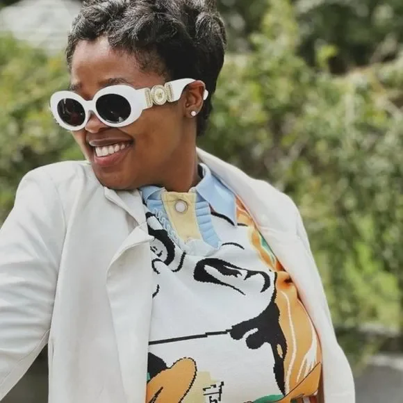 Versace VE4426BU 314/87 MAXI MEDUSA BIGGIE Sunglasses White Gray Oval Women - Picture 4 of 14